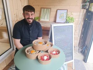 Commerce à Orthez : le chef cuisinier Clément Darrieutort propose de bons petits plats à emporter