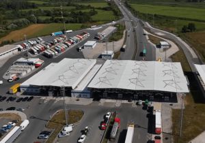 OTVOREN NOVI PRELAZ U GRADIŠCI: Prvi automobili već prelaze most, vozači oduševljeni