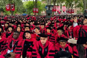 Fewer Entry-Level Jobs? Here’s How Grads Can Stand Out