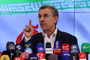 NYT: Israeli-developed war plans sought to have Ahmedinejad run Iran after Khamenei killed