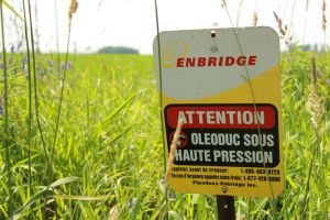 Un oléoduc se construit ? Fermons le nôtre !
