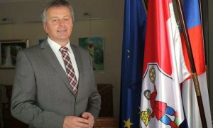 V Radovljici spor med županom in občinskimi svetniki glede parkirišč