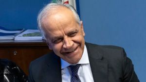 Il ministro Piantedosi a Venezia: «Sicurezza urbana priorità, risultati importanti e reati in calo»