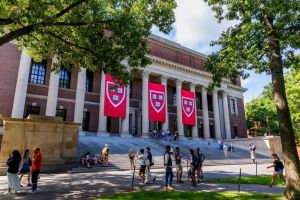 Harvard Faculty Votes To Cap How Many A's Professors Hand Out