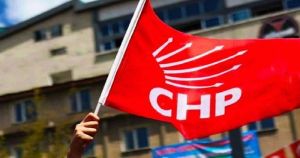 CHP’nin Kapısını Üyeler Açar, Mahkemeler Değil