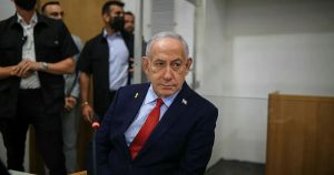 Netanyahu in Court Runs Away Again, This Time From Me