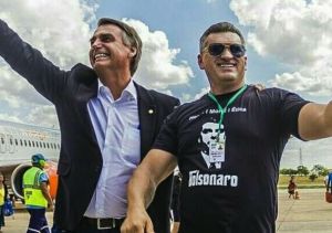 Julian Lemos faz novas acusações contra Flávio Bolsonaro e prevê “outras bombas” nos próximos dias