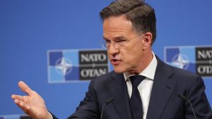 Fondi Nato, Governo in tilt. Trump toglie una brigata, tensioni tra gli alleati dopo il blitz al Senato