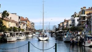 Lavoratore stagionale ruba le orate per una ventina di giorni: denunciato