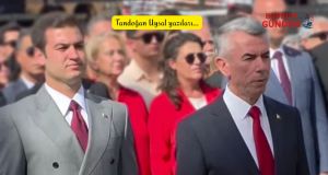 Bodrum’u Biri Devletin Ciddiyetiyle, Diğeri Sokağın Nabzıyla Yönetiyor