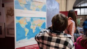 Mappe e bussole: all’Istituto Geografico Militare i bambini diventano cartografi