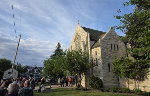 Hundreds Turn Out for Wisconsin High Schoolers’ Performance of Banned LGBTQ Song