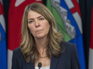 Bell: Premier Smith in a jam — You're in for a surprise on the Alberta separatist vote
