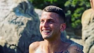 “Assolti perché il fatto non sussiste”. La rabbia al processo Magina: “Vergogna”. E Hamza rischia il linciaggio