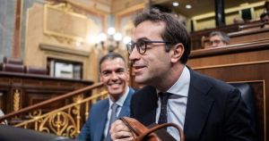 El Gobierno presume del 'cohete' económico tras las previsiones de Europa: 