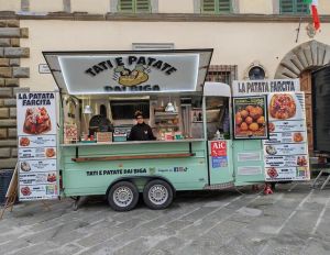 Stregati dalla patata con baccalà alla livornese: i Biga agli Oscar europei dello street food