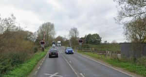 Major road blocked by train barrier fault