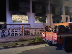 A fuoco un immobile in ristrutturazione nella zona industriale