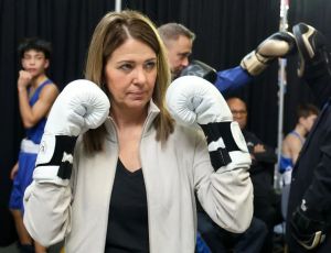 Bell: What! Alberta separatists split on Danielle Smith's referendum question My, my. Alberta separatists are not one big happy family.