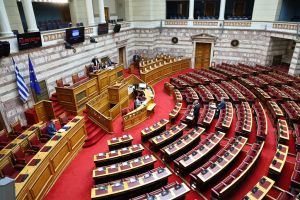 Εύπλαστο και περιθωριακό δίκαιο