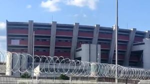 Sollicciano a rischio epidemia, lettera di un detenuto al Garante: “Dai rubinetti acqua contaminata”