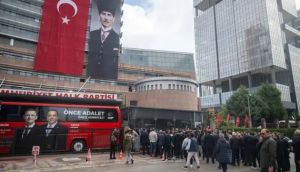 Çalxalanan Türkiyə siyasəti - biz kimin tərəfind