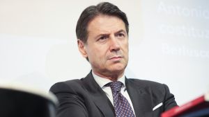 La primavera di Conte: autobiografia di un politico totus humanus