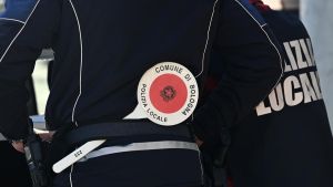 Sistemi di sicurezza obbligatori sui nuovi veicoli in tutta Europa: cosa sono l’Ess e l’Addw e qual è la scadenza