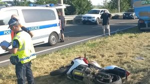 Schianto tra Brescello e Lentigione, centauro in ospedale