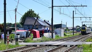 Minister: vier doden bij aanrijding met schoolbus Buggenhout
