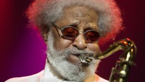 Addio a Sonny Rollins, gigante del jazz