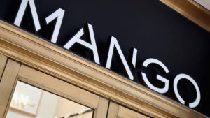 Zoon Mango-oprichter stapt opzij voor onderzoek dood vader