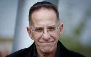 Netanyahu chief of staff to be indicted for obstruction of justice, pending hearing