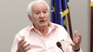 Vesna Marjanović se oprašta od Mićunovića: Dragi Profo, hvala što si bio naš univerzitet, i životni mentor u borbi za slobodu, etiku, demokratsko društvo