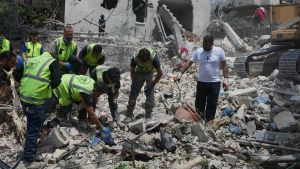 L’esercito israeliano avanza in Libano. Vittime e messaggi