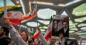 Strait of Hormuz Diplomacy Exposes Iran's Deepening Power Struggle