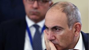 Chi sono i candidati che Mosca spinge per battere il premier armeno