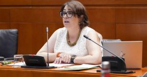 Vox impone su racismo en Aragón y veta la fruta importada en los comedores escolares: 