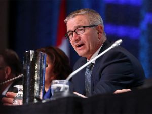 Varcoe: 'Canada is not a lost cause' — Former Alberta finance ministers say don't hold separation referendum