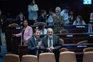 Lawmakers to vote on first reading of Knesset dissolution bill on Monday