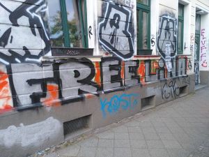 Lina E. auf Bewährung frei – Freiheit für alle politischen Gefangenen