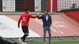 Una jornada de reuniones para el futuro del Sporting de Gijón: así han sido los encuentros de Riestra y Villaseñor y así está la situación de los jugadores