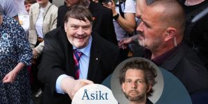 De leker med elden – i en värld som brunnit