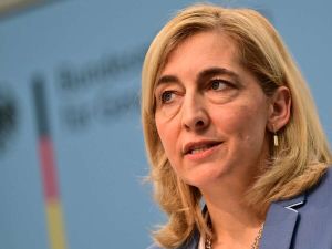 Mehrbelastung von Kinderlosen weist in die richtige Richtung