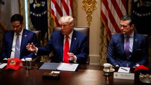 Midterm game. La triplice risposta dei repubblicani all’impopolarità di Trump