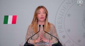 Meloni a “Mattino cinque”: oltre l’ordinario