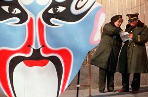 We dekoloniseren alles, behalve China