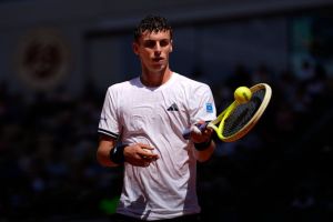 Roland Garros 2026: Juan Manuel Cerúndolo makes history, eliminates Sinner