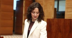 El Supremo rechaza el argumento de Ayuso contra la regularización de migrantes al no ver “el más mínimo atisbo de perjuicio”