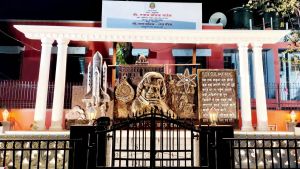 “mid-day Opinion: Clean and maintain memorials to our heroes”